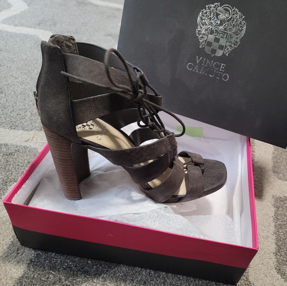 Vince Camuto